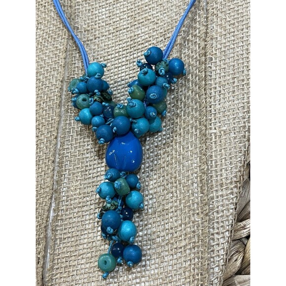 Blue Eco-Friendly Wooden Bead Cluster Necklace Blue Cotton Cord Beachy Boho - Picture 3 of 7